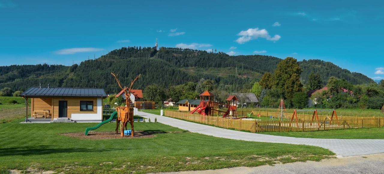 Rezort Zvernica Vlachy - Family & Fun Bagian luar foto